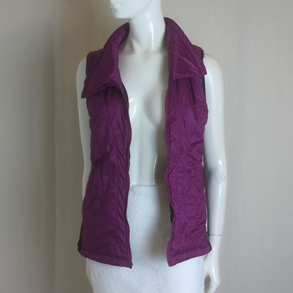 Avalanche Outdoor Performance Jacket Size Small - Picture 10 of 13